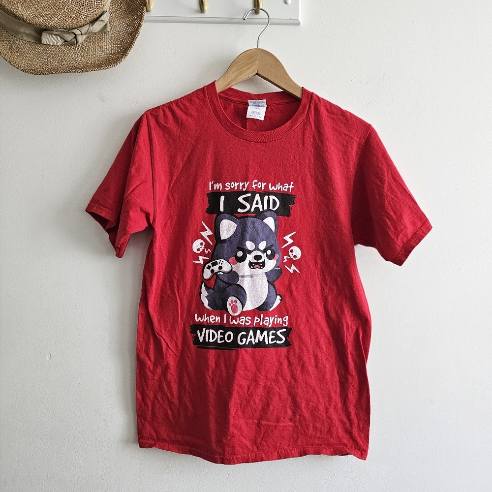 Port & Company Red Gamer Graphic Tee Cotton Short Sleeve Tshirt Size Small